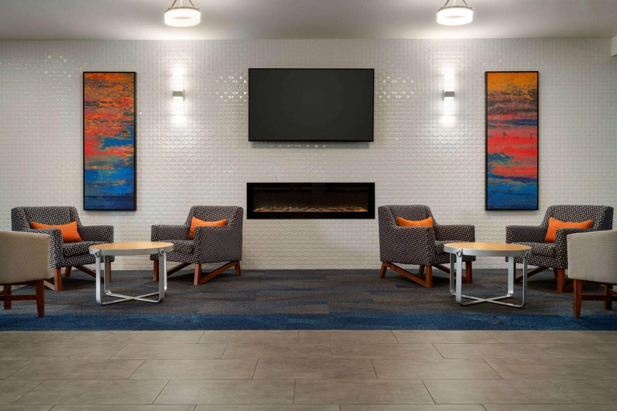 La Quinta By Wyndham סטיבנוויל מראה חיצוני תמונה