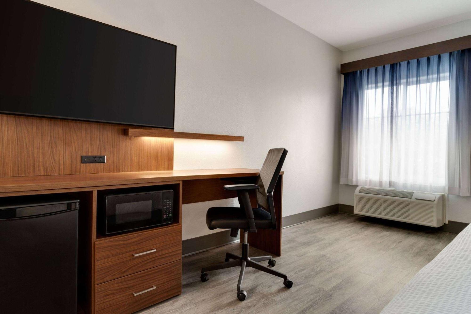 La Quinta By Wyndham סטיבנוויל מראה חיצוני תמונה